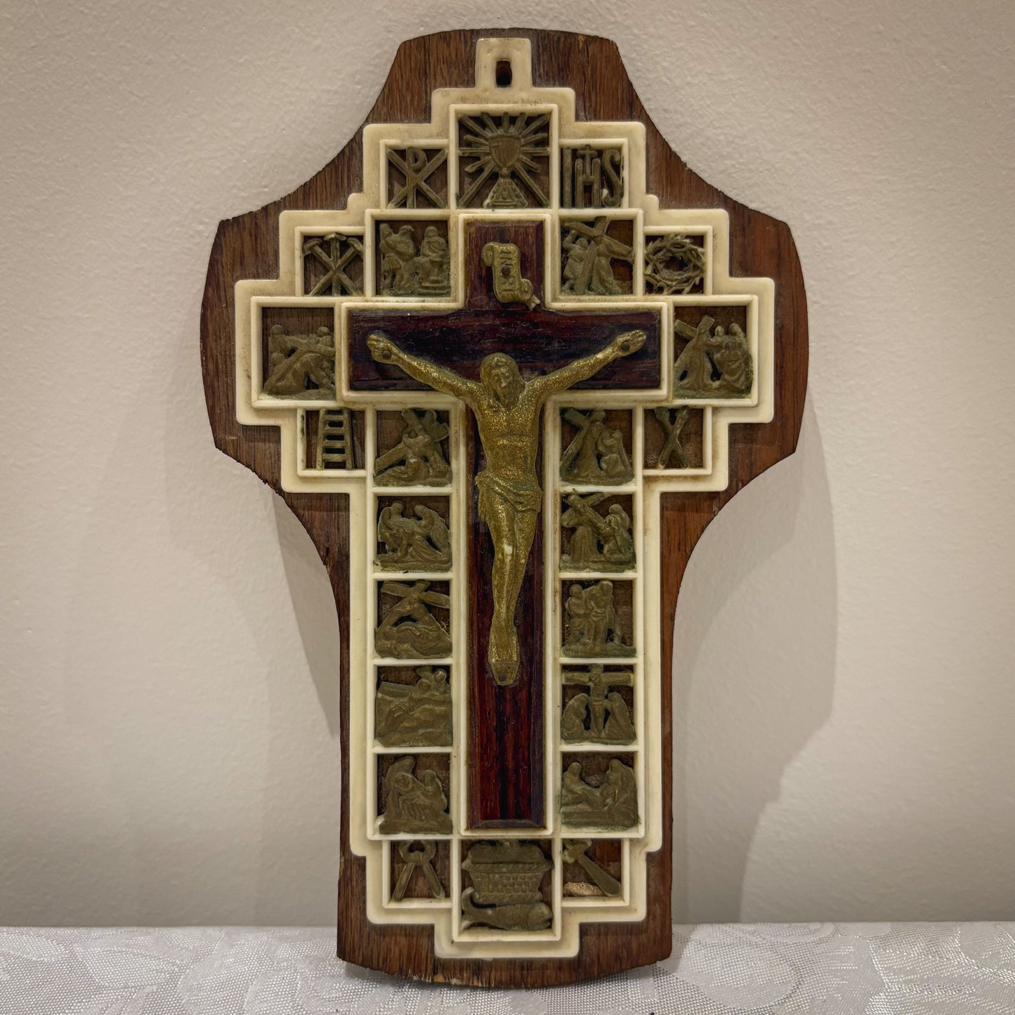 Stations of the Cross Wall Crucifix